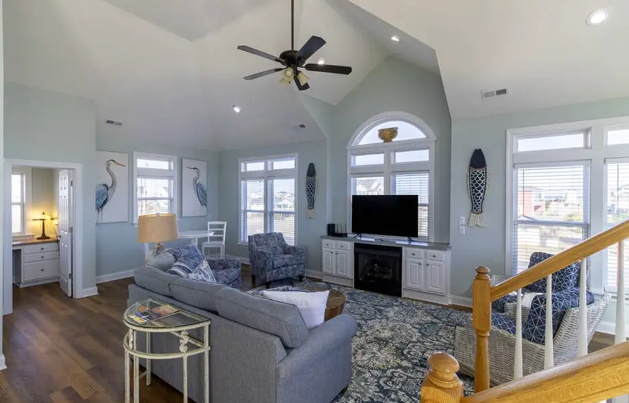 Avalon's Aldiana 313-W